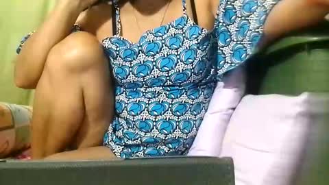 Snapshot of tuchmegently chatting on December 2025 08:38:01 PM Mae online show from December 2025 08:38:01 PM