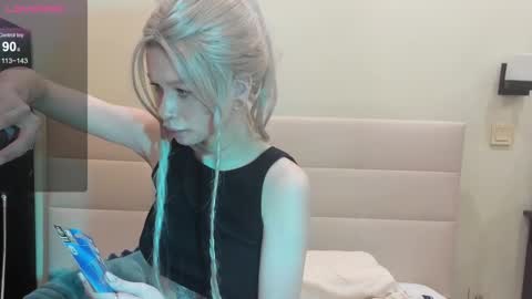 Snapshot of tune_godness chatting on March 2025 03:12:02 AM Hi everyone my name is Tina Id love it if you could help make sense of it here online show from March 2025 03:12:02 AM