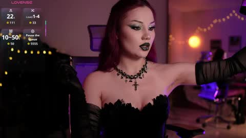 Miss Veth online show from May 2026 02:42:01 AM
