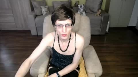 Clementine online show from May 2026 08:42:02 AM