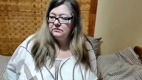 Lana online show from February 2025 10:15:01 AM