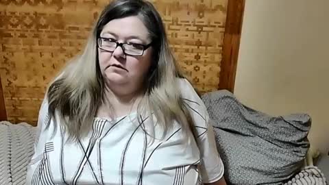 Lana online show from February 2025 01:36:01 AM