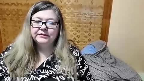 Lana online show from February 2025 09:46:01 AM