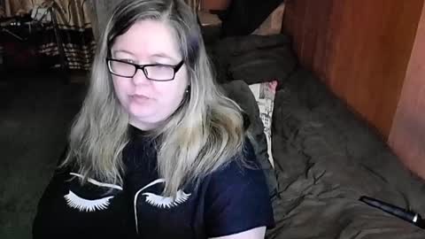 Lana online show from February 2025 08:04:02 PM