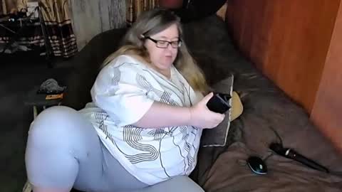 Lana online show from March 2025 11:53:01 PM