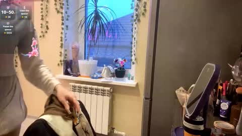 Emily online show from March 2026 03:04:01 PM