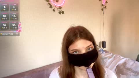 Emily online show from March 2026 08:19:01 AM