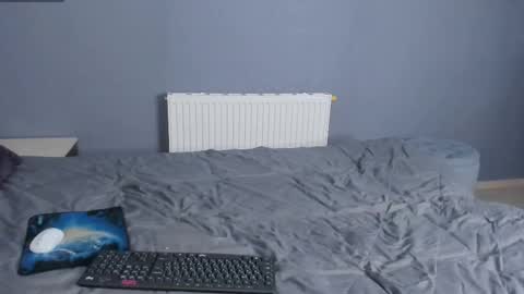 Angus online show from November 2025 07:05:02 PM