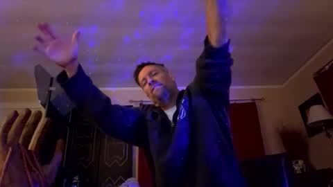 twerkandjerkk online show from February 2026 02:51:01 AM