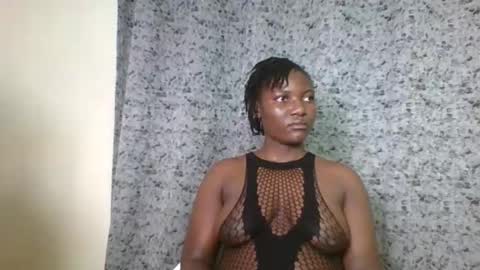 Snapshot of twerker_lyly chatting on September 2025 05:17:02 AM twerker_lyly online show from September 2025 05:17:02 AM