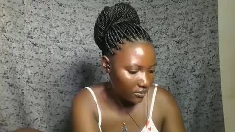 Snapshot of twerker_lyly chatting on October 2025 07:50:01 AM twerker_lyly online show from October 2025 07:50:01 AM