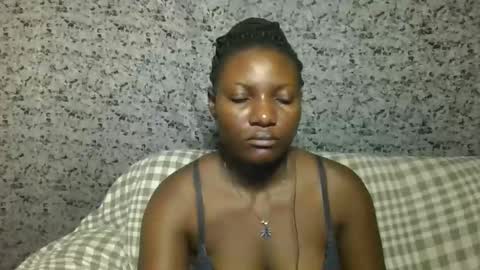 Snapshot of twerker_lyly chatting on October 2025 05:08:02 AM twerker_lyly online show from October 2025 05:08:02 AM