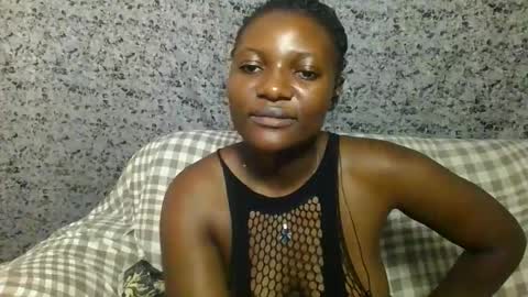 Snapshot of twerker_lyly chatting on October 2025 05:13:02 PM twerker_lyly online show from October 2025 05:13:02 PM