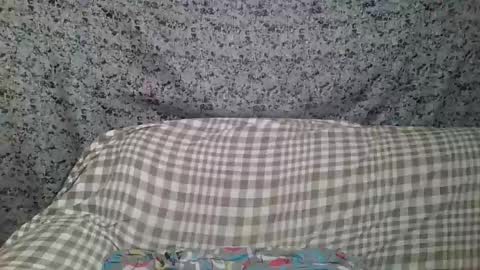 Snapshot of twerker_lyly chatting on November 2025 07:03:01 PM twerker_lyly online show from November 2025 07:03:01 PM