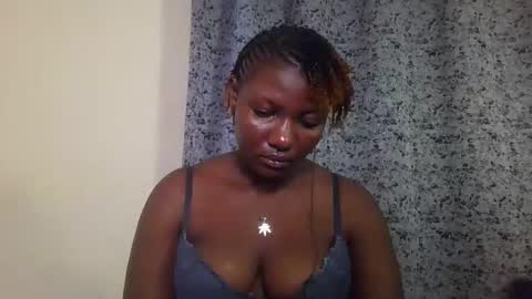 Snapshot of twerker_lyly chatting on November 2025 08:15:02 AM twerker_lyly online show from November 2025 08:15:02 AM