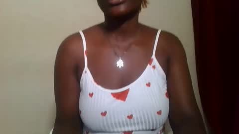 Snapshot of twerker_lyly chatting on November 2025 07:49:01 AM twerker_lyly online show from November 2025 07:49:01 AM