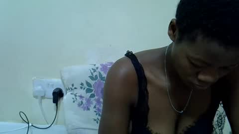 Twerlie online show from May 2026 09:14:01 AM