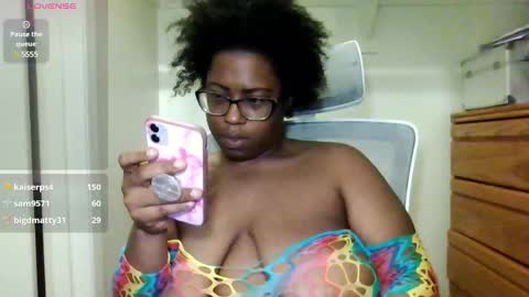Snapshot of twiceasbadd_ chatting on January 2025 05:24:01 AM onlyfanstwiceasbadd online show from January 2025 05:24:01 AM