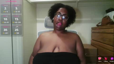Snapshot of twiceasbadd_ chatting on February 2025 05:30:02 AM onlyfanstwiceasbadd online show from February 2025 05:30:02 AM