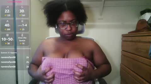 Snapshot of twiceasbadd_ chatting on February 2025 03:08:01 PM onlyfanstwiceasbadd online show from February 2025 03:08:01 PM