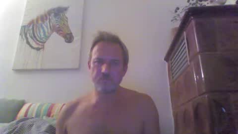Snapshot of twiga72 chatting on December 2025 06:02:01 PM twiga72 online show from December 2025 06:02:01 PM