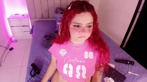 Snapshot of twiggy_sw chatting on July 2026 03:10:02 AM Twiggy online show from July 2026 03:10:02 AM