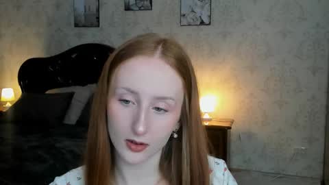 twilightserenade online show from November 2025 03:39:02 AM