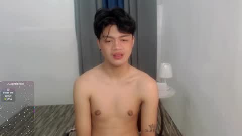 Snapshot of twink_blaze chatting on December 2025 11:36:02 PM BLAZE online show from December 2025 11:36:02 PM