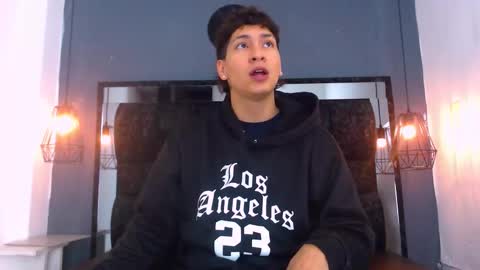 Snapshot of twink_bunny chatting on March 2026 12:00:01 PM samu online show from March 2026 12:00:01 PM