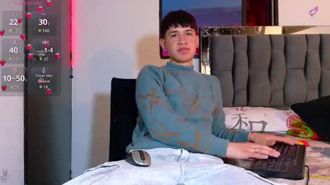 Snapshot of twink_daren chatting on September 2025 04:32:02 PM Mr Daren online show from September 2025 04:32:02 PM