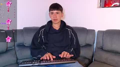 Snapshot of twink_daren chatting on November 2025 07:24:01 PM Mr Daren online show from November 2025 07:24:01 PM