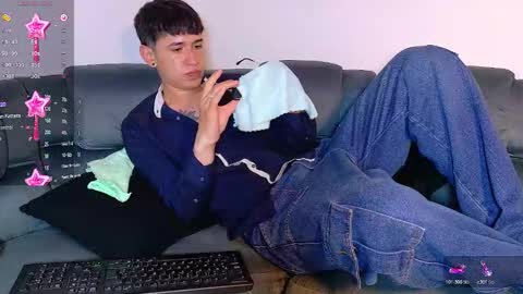 Snapshot of twink_daren chatting on November 2025 07:38:01 PM Mr Daren online show from November 2025 07:38:01 PM