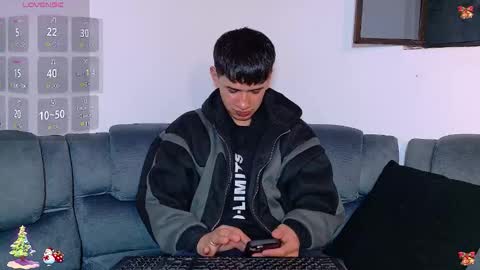 Snapshot of twink_daren chatting on January 2026 07:59:02 PM Mr Daren online show from January 2026 07:59:02 PM