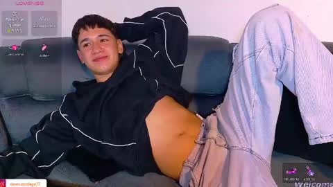 Snapshot of twink_daren chatting on April 2026 06:56:01 PM Mr Daren online show from April 2026 06:56:01 PM