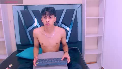 twink_sebas online show from February 2026 03:54:01 AM