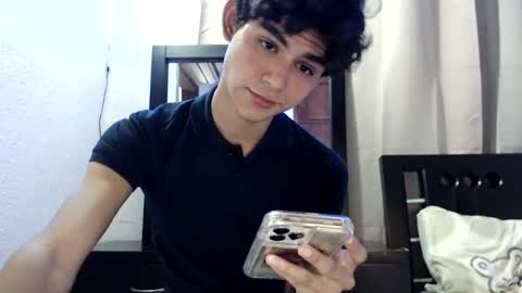 Snapshot of twink_waldorf chatting on December 2024 03:09:02 AM Twink Waldorf online show from December 2024 03:09:02 AM