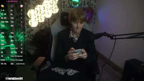 Snapshot of twinkben04 chatting on September 2025 07:39:02 PM Ben online show from September 2025 07:39:02 PM