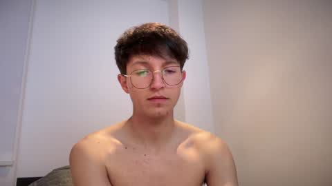 Santiago online show from January 2025 04:20:01 AM