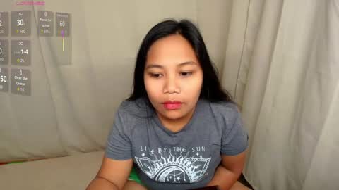 Snapshot of twinkle_purplemelon chatting on February 2026 11:09:01 PM twinkle_purplemelon online show from February 2026 11:09:01 PM