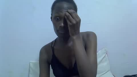 Snapshot of twinkle_tia chatting on September 2025 03:23:02 AM BABY TIA online show from September 2025 03:23:02 AM