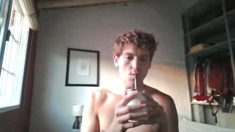 twinkred online show from May 2026 09:21:01 PM