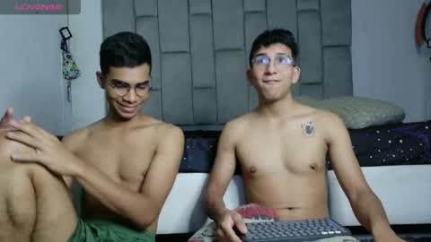 twinksecrets_ online show from April 2026 10:14:02 AM
