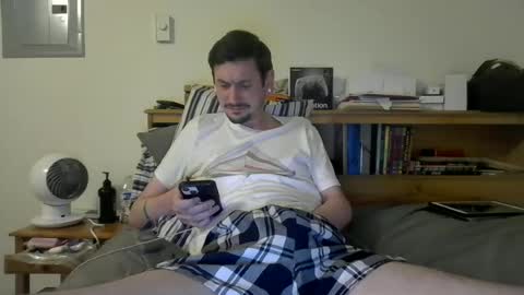 TwinkyMcgee online show from June 2026 06:37:02 AM
