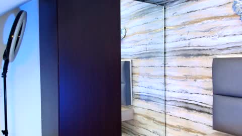 Snapshot of twinslovers_ chatting on November 2025 04:56:02 AM twinslovers_ online show from November 2025 04:56:02 AM