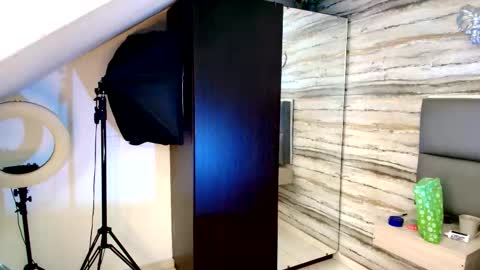 Snapshot of twinslovers_ chatting on November 2025 07:54:01 PM twinslovers_ online show from November 2025 07:54:01 PM