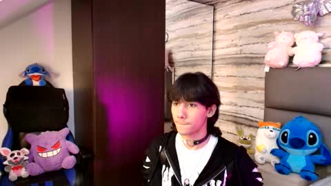 Snapshot of twinslovers_ chatting on November 2025 03:53:02 AM twinslovers_ online show from November 2025 03:53:02 AM