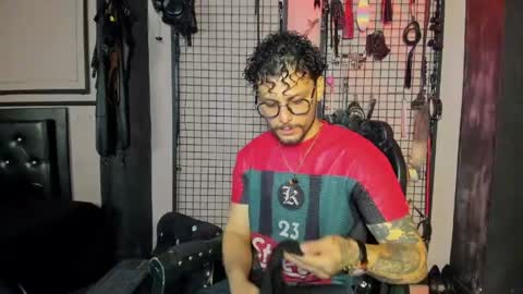 Clio  Tadeo online show from May 2026 03:03:02 AM