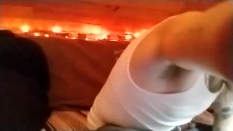 Snapshot of twistedblizzy chatting on February 2026 04:43:02 AM TwistedBlizzy online show from February 2026 04:43:02 AM