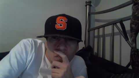 Snapshot of twistedvanilla chatting on December 2024 08:37:01 PM twistedvanilla online show from December 2024 08:37:01 PM