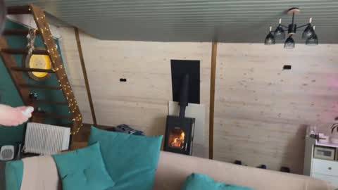    Guys Help us get more thumbs up.  Show your love its important to us online show from February 2026 04:38:02 AM